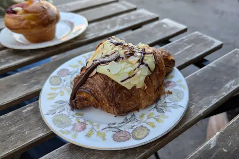 Fika photo 2